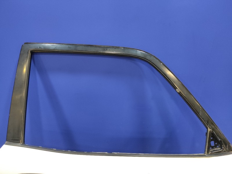 Recambio de puerta delantera derecha para toyota rav 4 funcruiser (a1) referencia OEM IAM   