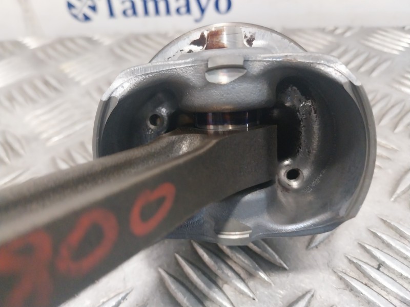 Recambio de biela para ford tourneo connect referencia OEM IAM B3GA  