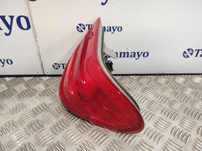 Recambio de piloto trasero izquierdo para mercedes-benz clase e (w210) berlina referencia OEM IAM A2108204364  