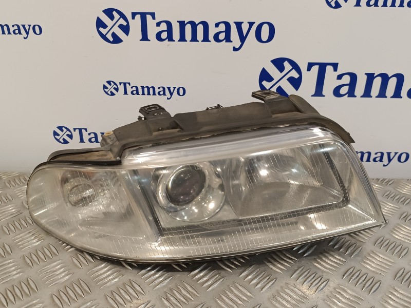 Recambio de faro derecho para audi a4 avant (b5) 1.8 20v turbo referencia OEM IAM 8D0941004AK 1853675100 89300381