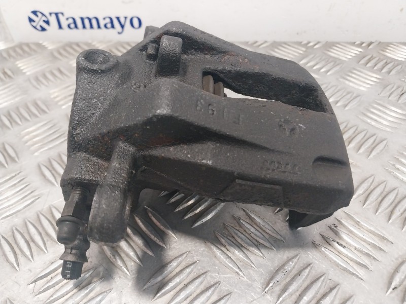 Recambio de pinza freno delantera derecha para mercedes-benz clase a (w169) 1.7 cat referencia OEM IAM 9898B  