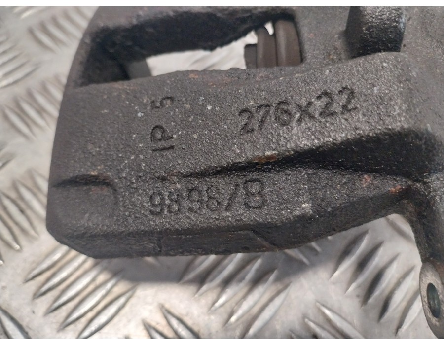 Recambio de pinza freno delantera derecha para mercedes-benz clase a (w169) 1.7 cat referencia OEM IAM 9898B  