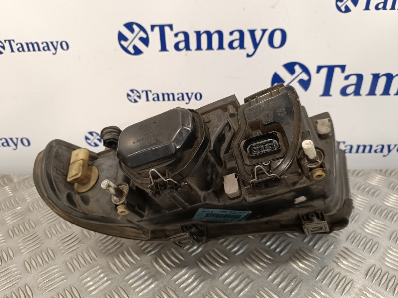 Recambio de faro derecho para audi a4 avant (b5) 1.8 20v turbo referencia OEM IAM 8D0941004AK 1853675100 89300381
