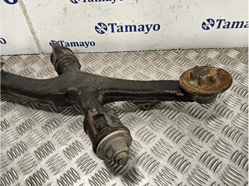 Recambio de brazo suspension inferior delantero derecho para nissan interstar mod. 04 (x70) referencia OEM IAM 54002085  