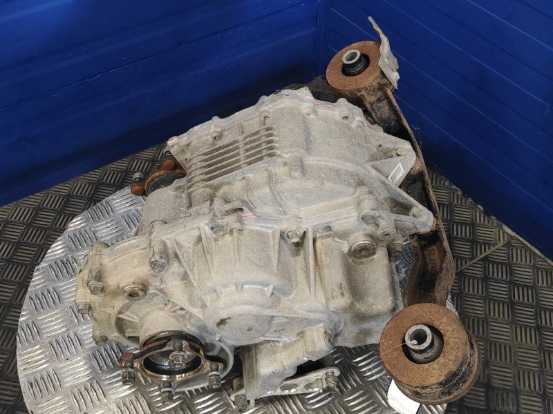 Recambio de diferencial trasero para lexus rx 400h referencia OEM IAM   