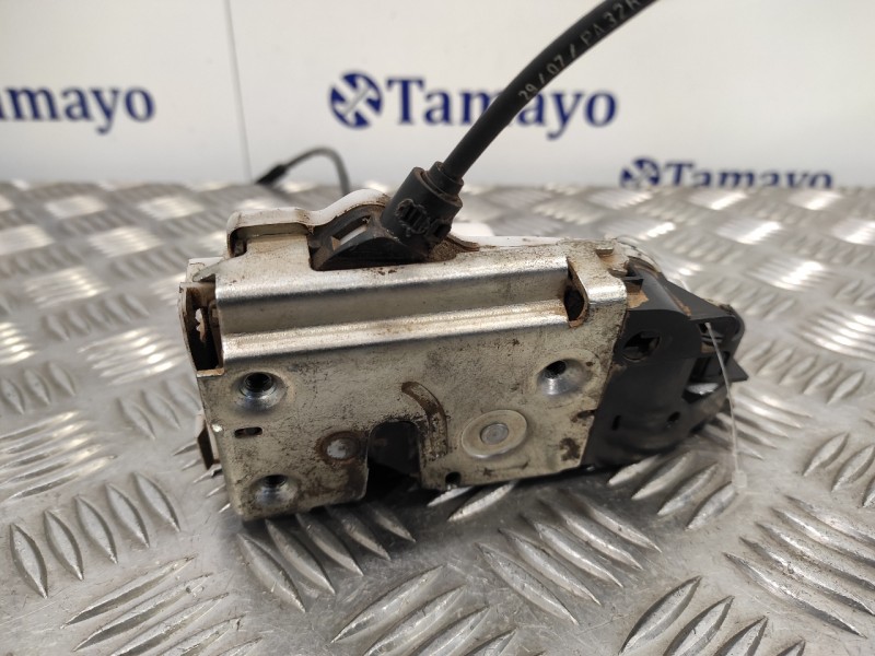 Recambio de cerradura puerta delantera izquierda para citroën c2 1.1 referencia OEM IAM 52187680  