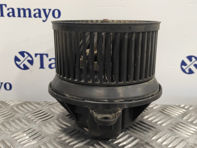 Recambio de motor calefaccion para renault trafic caja cerrada (ab 4.01) 1.9 diesel referencia OEM IAM   