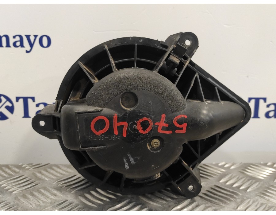 Recambio de motor calefaccion para renault trafic caja cerrada (ab 4.01) 1.9 diesel referencia OEM IAM   
