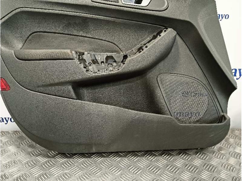 Recambio de guarnecido puerta delantera izquierda para ford fiesta (ccn) referencia OEM IAM SD05261163178X  C1BBA23943A