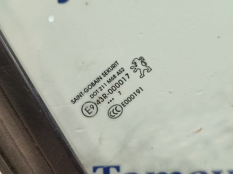 Recambio de luna custodia trasera izquierda para peugeot 207 cc 1.6 16v referencia OEM IAM 9680223280  