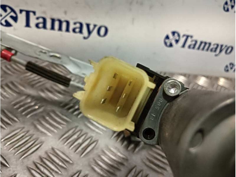 Recambio de elevalunas delantero derecho para ford fiesta (ccn) referencia OEM IAM 8A6114553B C7Y2A 0130822618