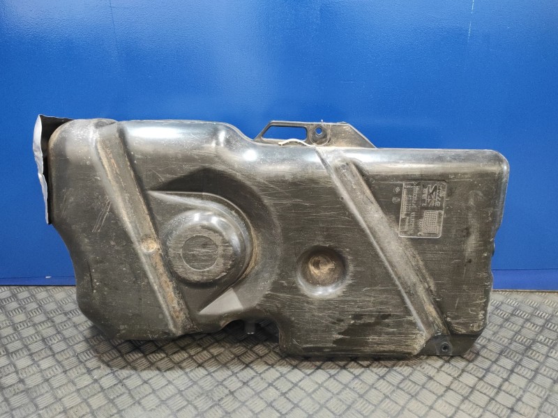 Recambio de deposito combustible para opel movano 2.8 dti referencia OEM IAM 7700311104  7700310320