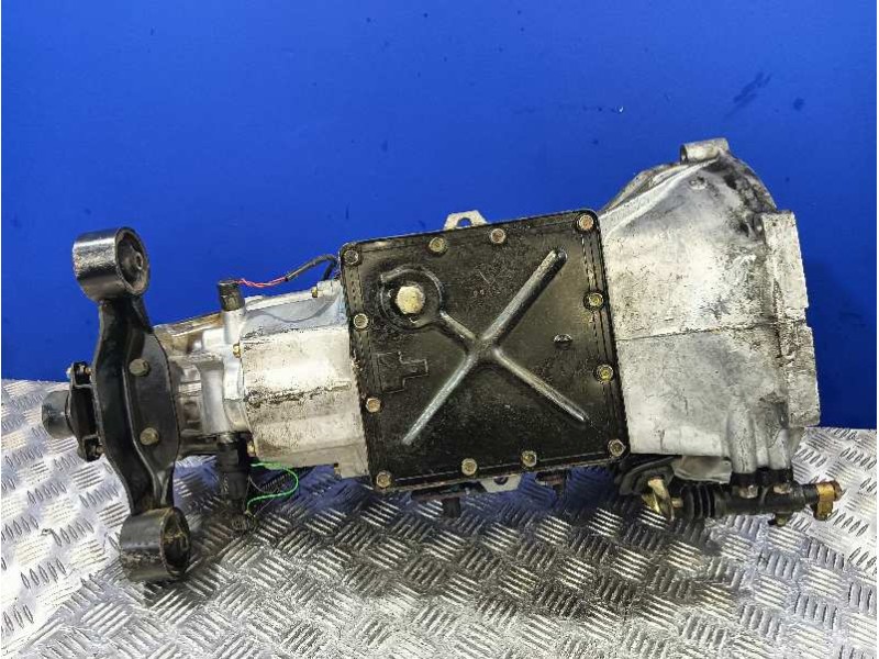 Recambio de caja cambios para hyundai h 1 2.5 turbodiesel referencia OEM IAM D4BH  