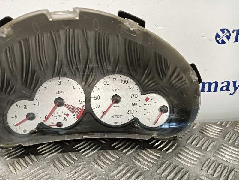 Recambio de cuadro instrumentos para peugeot 206 berlina 2.0 hdi cat referencia OEM IAM 9651740480 555000301203 6105FA