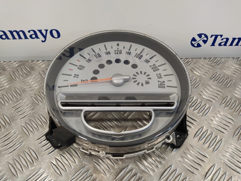 Recambio de cuadro instrumentos para mini mini (r56) 1.4 16v cat referencia OEM IAM 62116977077  9136195