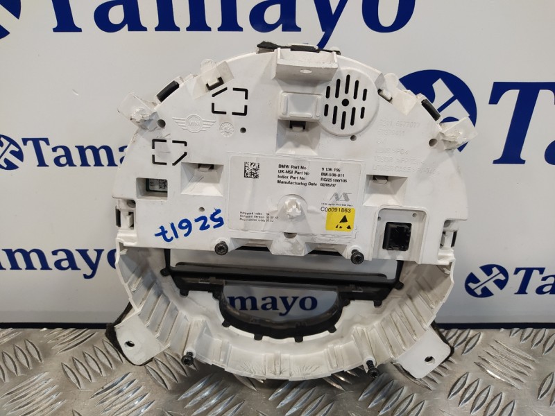 Recambio de cuadro instrumentos para mini mini (r56) 1.4 16v cat referencia OEM IAM 62116977077  9136195