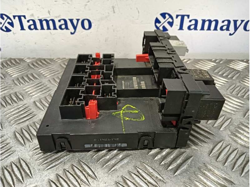 Recambio de centralita bsi para seat leon (1p1) 2.0 tdi referencia OEM IAM 300937049  H52S2002