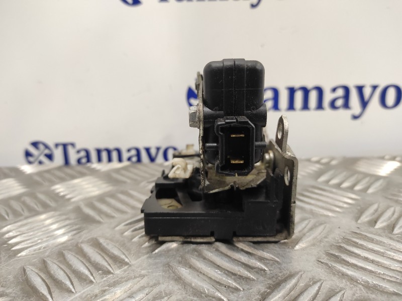 Recambio de cerradura puerta delantera derecha para dacia logan 1.5 dci diesel cat referencia OEM IAM   
