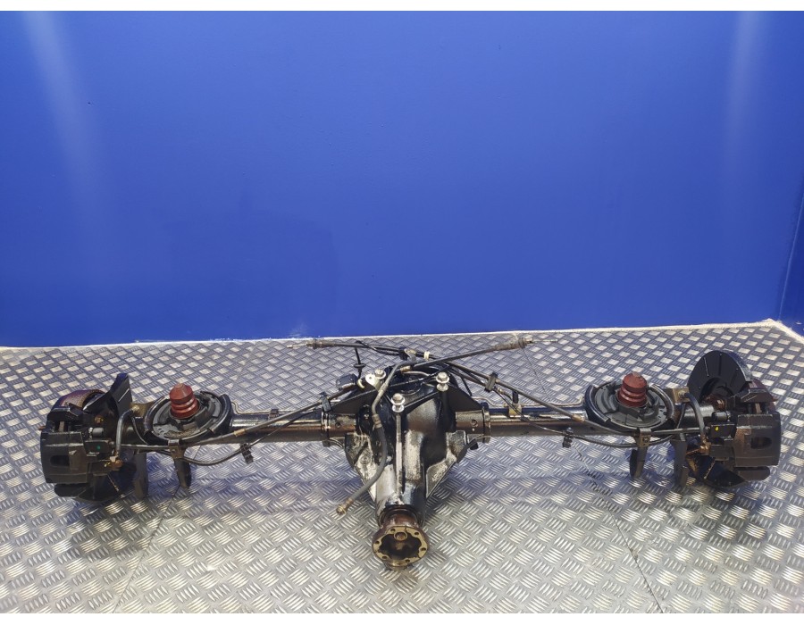 Recambio de puente trasero para chrysler jeep gr.cherokee (wj/wg) 3.1 td laredo referencia OEM IAM 52111203AA  