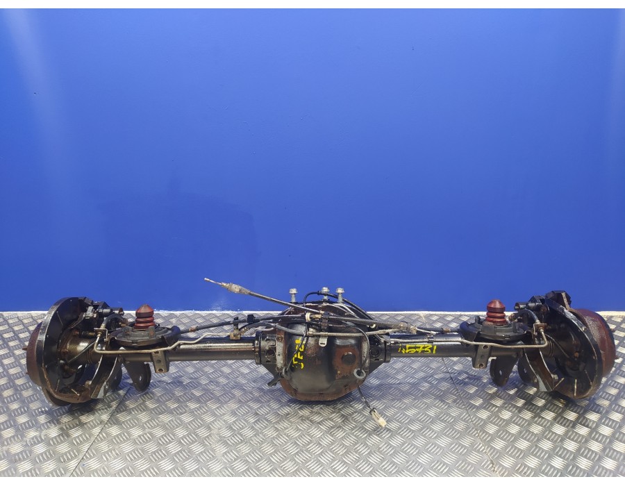 Recambio de puente trasero para chrysler jeep gr.cherokee (wj/wg) 3.1 td laredo referencia OEM IAM 52111203AA  