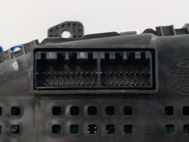 Recambio de cuadro instrumentos para hyundai i30 1.6 crdi cat referencia OEM IAM 940332R200  11001765601U