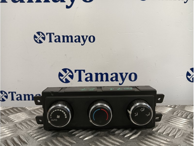 Recambio de mando calefaccion / aire acondicionado para chrysler grand voyager 2.8 crd cat referencia OEM IAM 55111812AD  