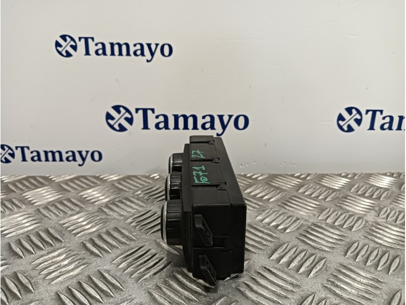 Recambio de mando calefaccion / aire acondicionado para chrysler grand voyager 2.8 crd cat referencia OEM IAM 55111812AD  