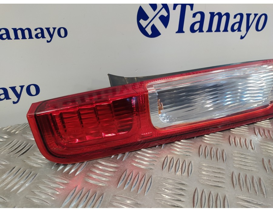Recambio de piloto trasero izquierdo para ford focus berlina (cap) 2.0 tdci cat referencia OEM IAM 4M5113405A  