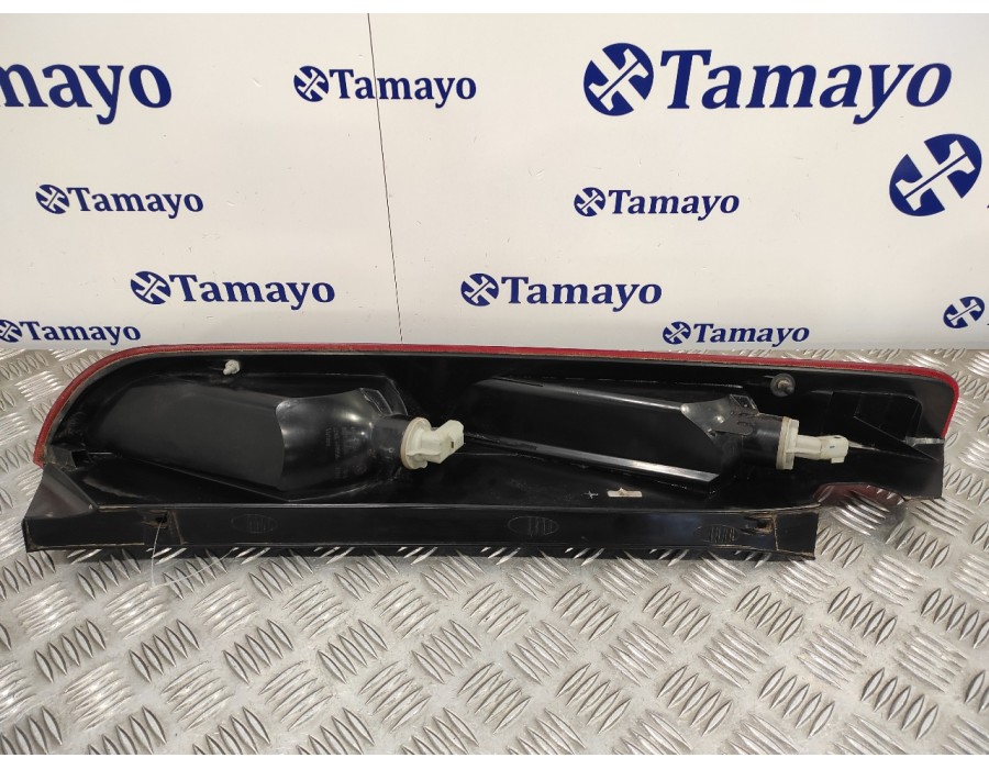 Recambio de piloto trasero derecho para ford focus berlina (cap) 2.0 tdci cat referencia OEM IAM 4M5113404A  