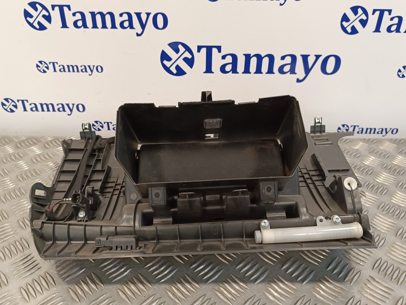 Recambio de guantera para volvo s40 berlina 1.6 diesel cat referencia OEM IAM 9123248  39808618