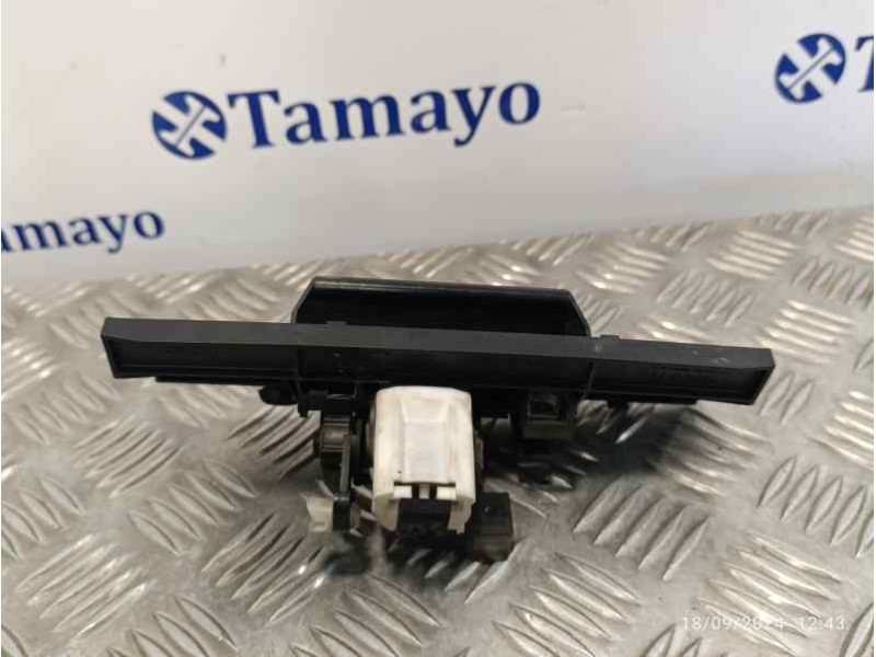 Recambio de maneta exterior porton para peugeot 206 berlina referencia OEM IAM N0501499  