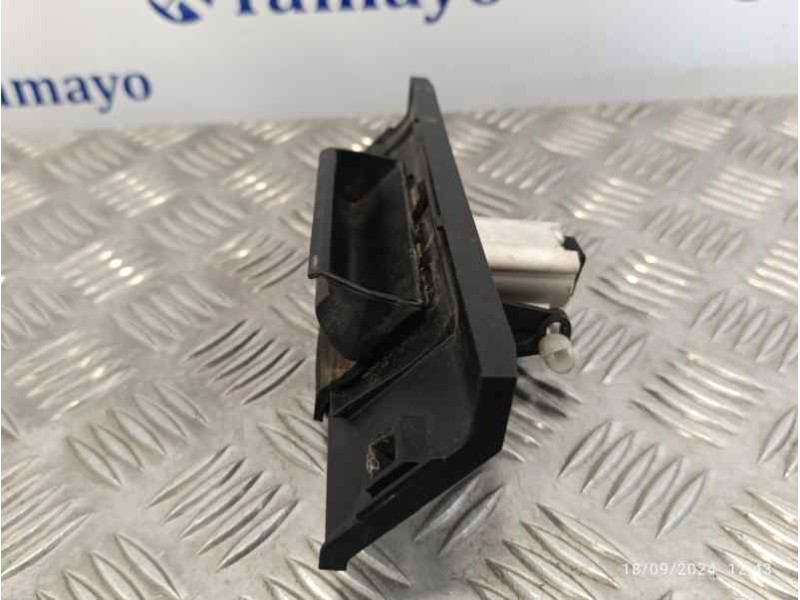 Recambio de maneta exterior porton para peugeot 206 berlina referencia OEM IAM N0501499  