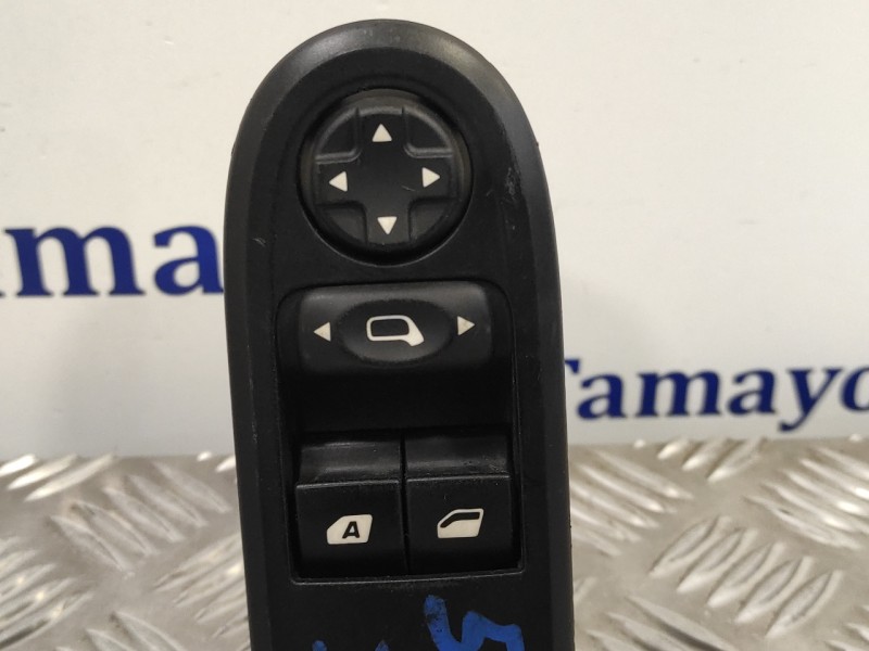 Recambio de mando elevalunas delantero izquierdo para citroën c3 1.6 16v hdi referencia OEM IAM 98012283XT  