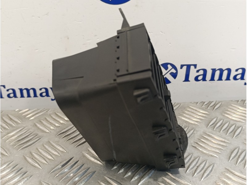 Recambio de rejilla aireadora para chrysler grand voyager 2.8 crd cat referencia OEM IAM 05028820AA  