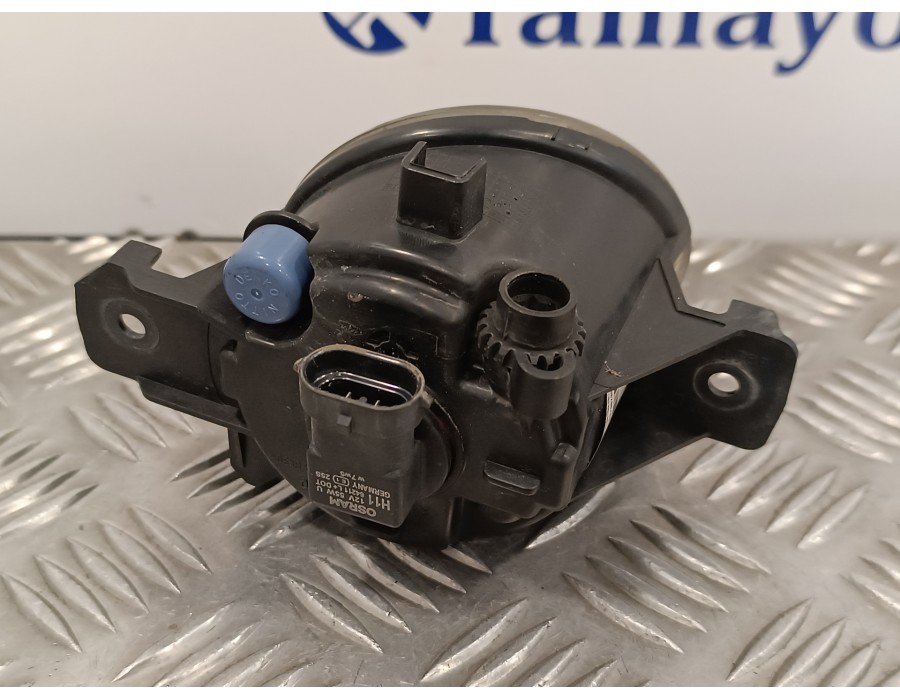 Recambio de faro antiniebla derecho para nissan qashqai (j10) 2.0 dci turbodiesel cat referencia OEM IAM 261508990A  89206421