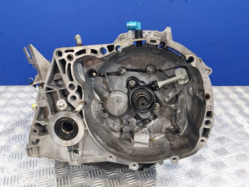 Recambio de caja cambios para renault scenic ii scenic ii referencia OEM IAM JR5104  