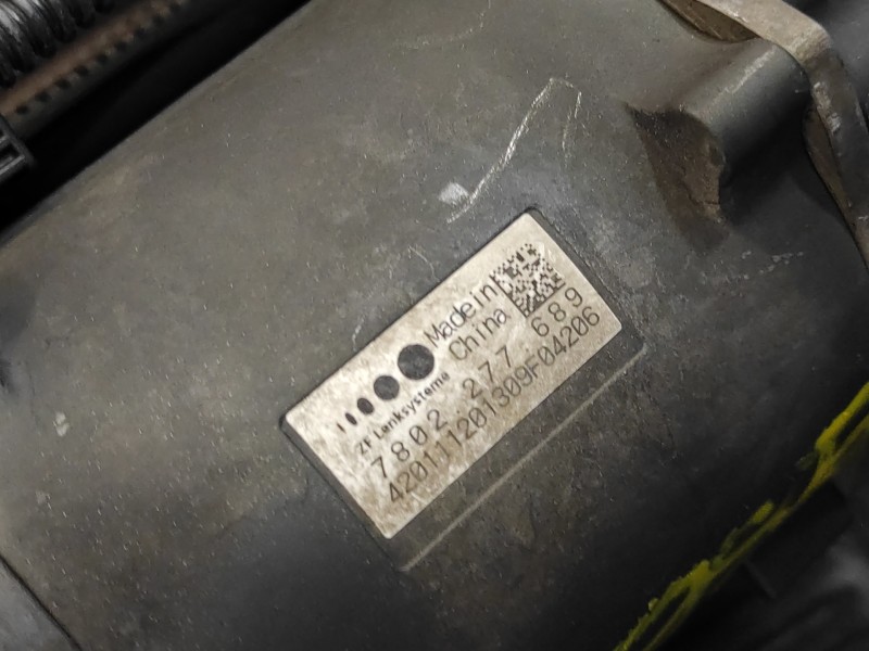 Recambio de cremallera direccion para seat leon (5f1) 1.6 tdi referencia OEM IAM 5Q1423051R 7817974144 7802277689