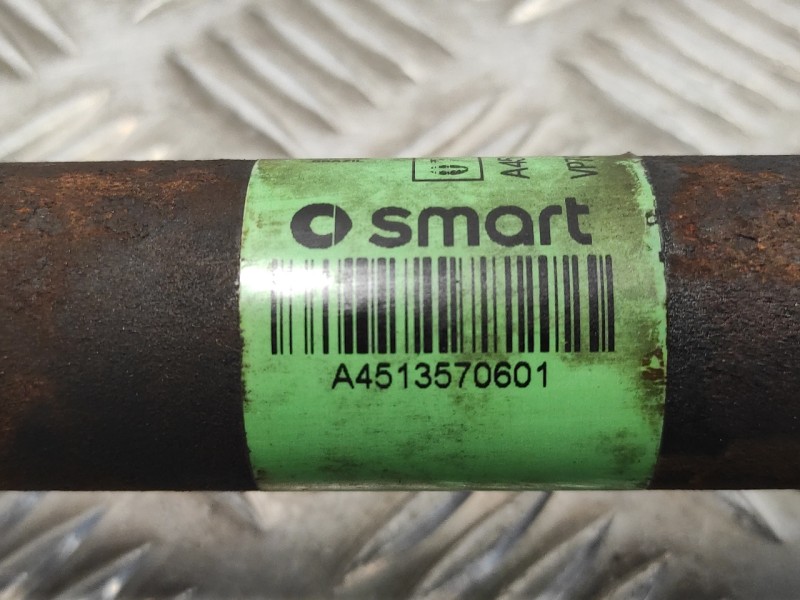 Recambio de transmision delantera derecha para smart fortwo coupe 1.0 cat referencia OEM IAM A4513570601  
