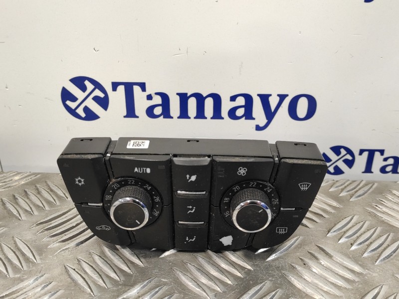 Recambio de mando climatizador para opel meriva b 1.7 16v cdti referencia OEM IAM 13360105  28299871