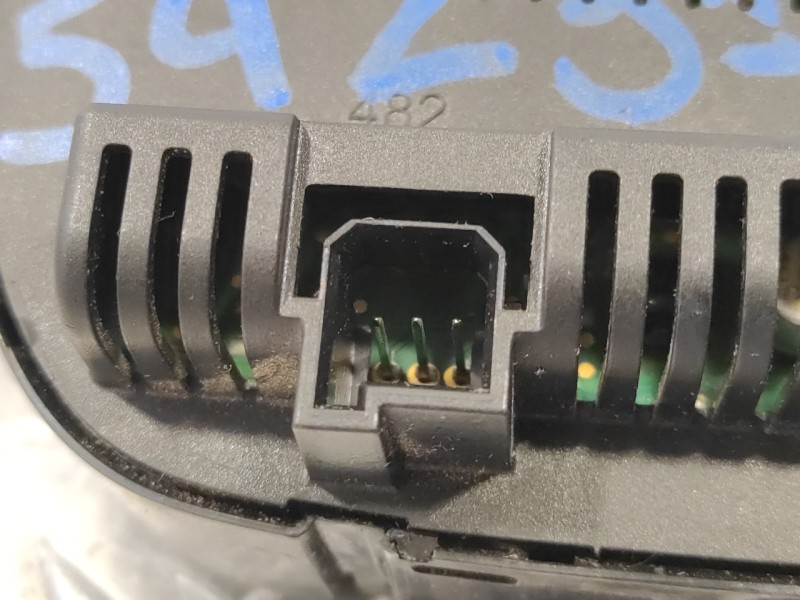 Recambio de mando climatizador para opel meriva b 1.7 16v cdti referencia OEM IAM 13360105  28299871