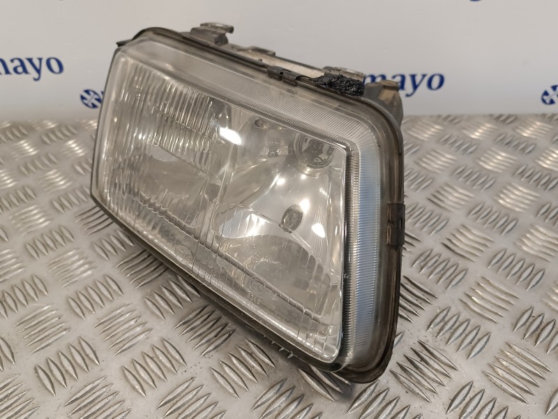 Recambio de faro derecho para audi a3 (8l) 1.9 tdi referencia OEM IAM   