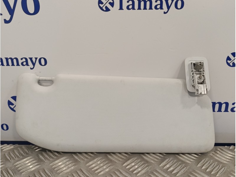 Recambio de parasol izquierdo para peugeot 208 1.2 12v e-vti referencia OEM IAM   