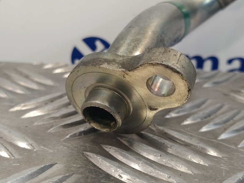 Recambio de tubo para volvo c30 1.6 diesel cat referencia OEM IAM 31351009  