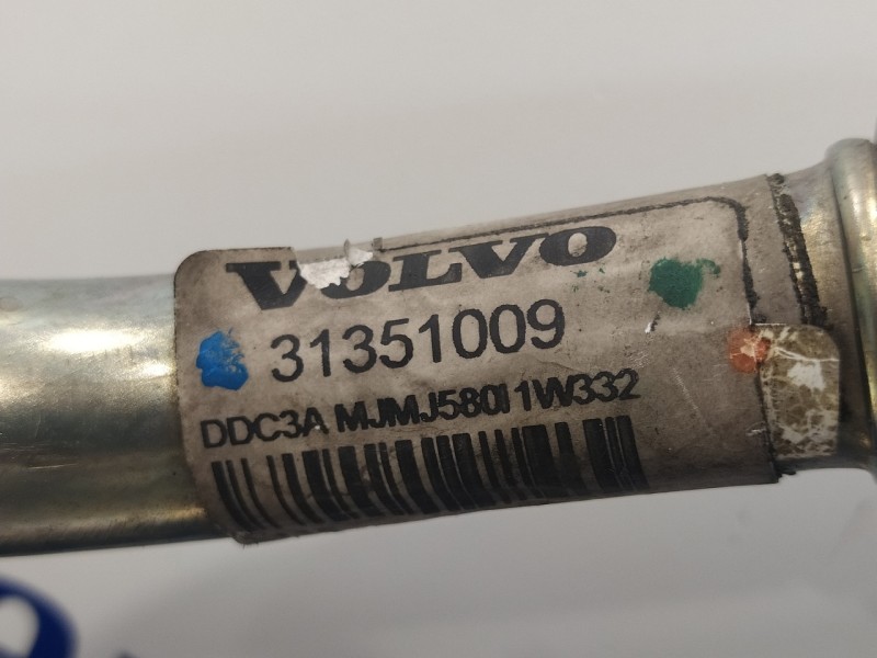 Recambio de tubo para volvo c30 1.6 diesel cat referencia OEM IAM 31351009  
