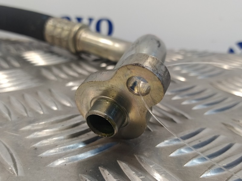 Recambio de tubo para volvo c30 1.6 diesel cat referencia OEM IAM 31351009  