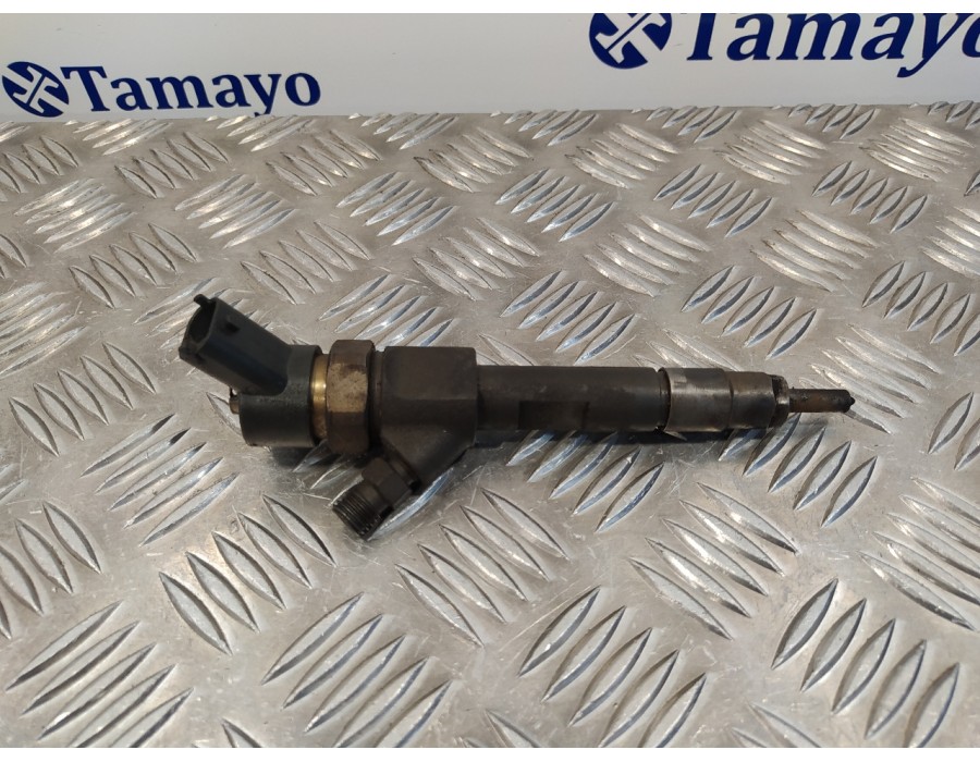 Recambio de inyector para renault laguna ii (bg0) 1.9 dci diesel cat referencia OEM IAM 7700111014  0445110021