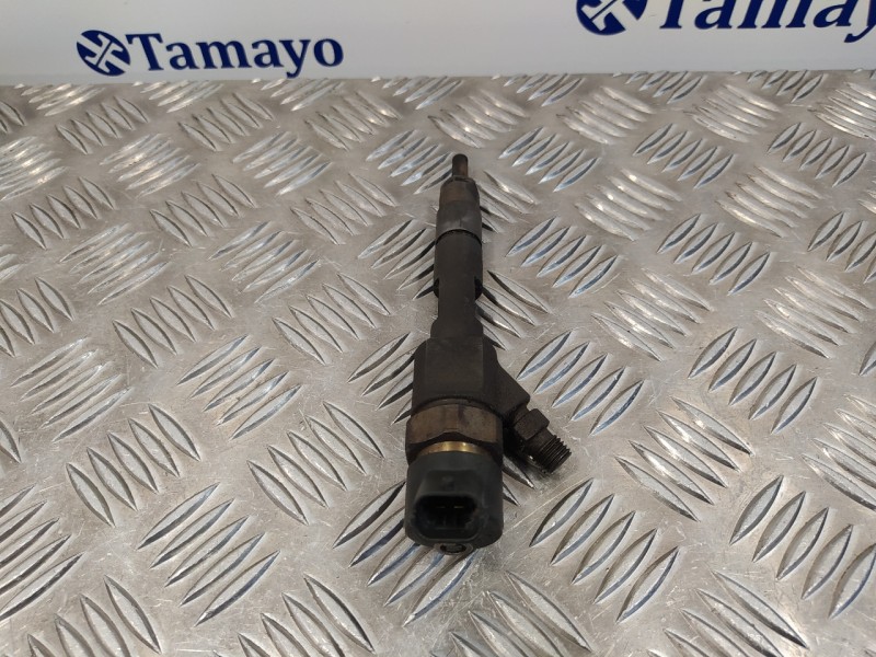 Recambio de inyector para renault laguna ii (bg0) 1.9 dci diesel cat referencia OEM IAM 7700111014  0445110021