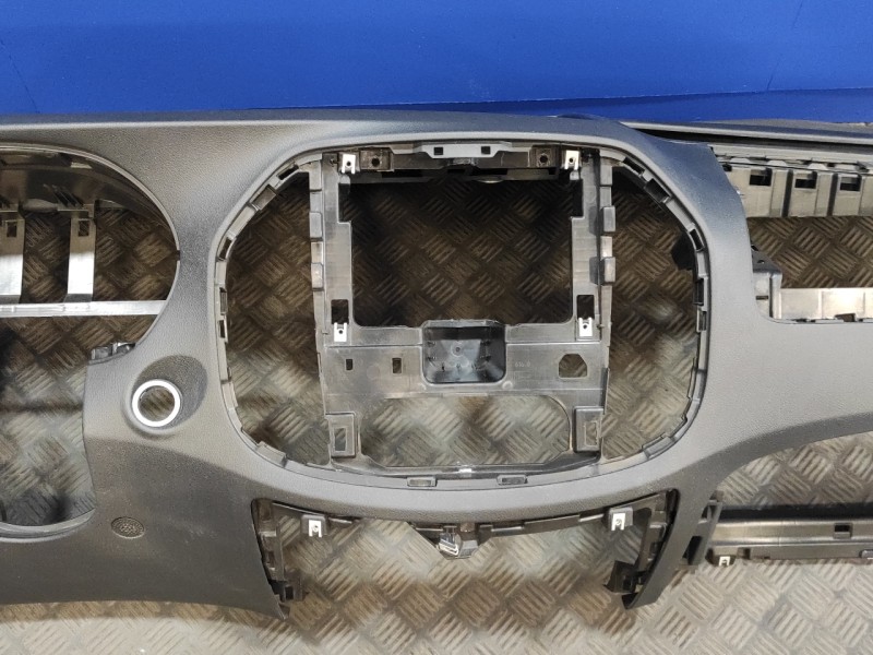 Recambio de salpicadero para mercedes-benz vito tourer (447) 2.1 cdi cat referencia OEM IAM A4476890147  
