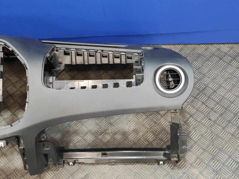 Recambio de salpicadero para mercedes-benz vito tourer (447) 2.1 cdi cat referencia OEM IAM A4476890147  