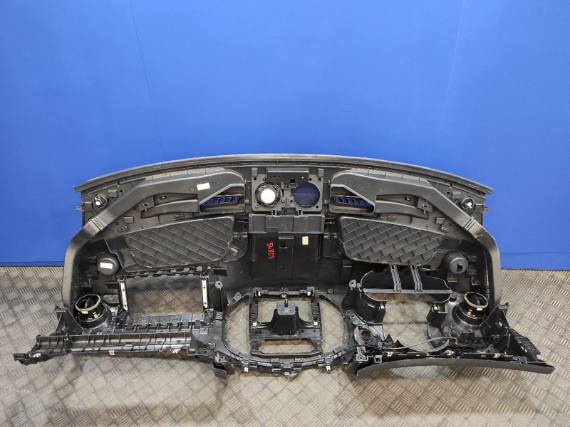 Recambio de salpicadero para mercedes-benz vito tourer (447) 2.1 cdi cat referencia OEM IAM A4476890147  